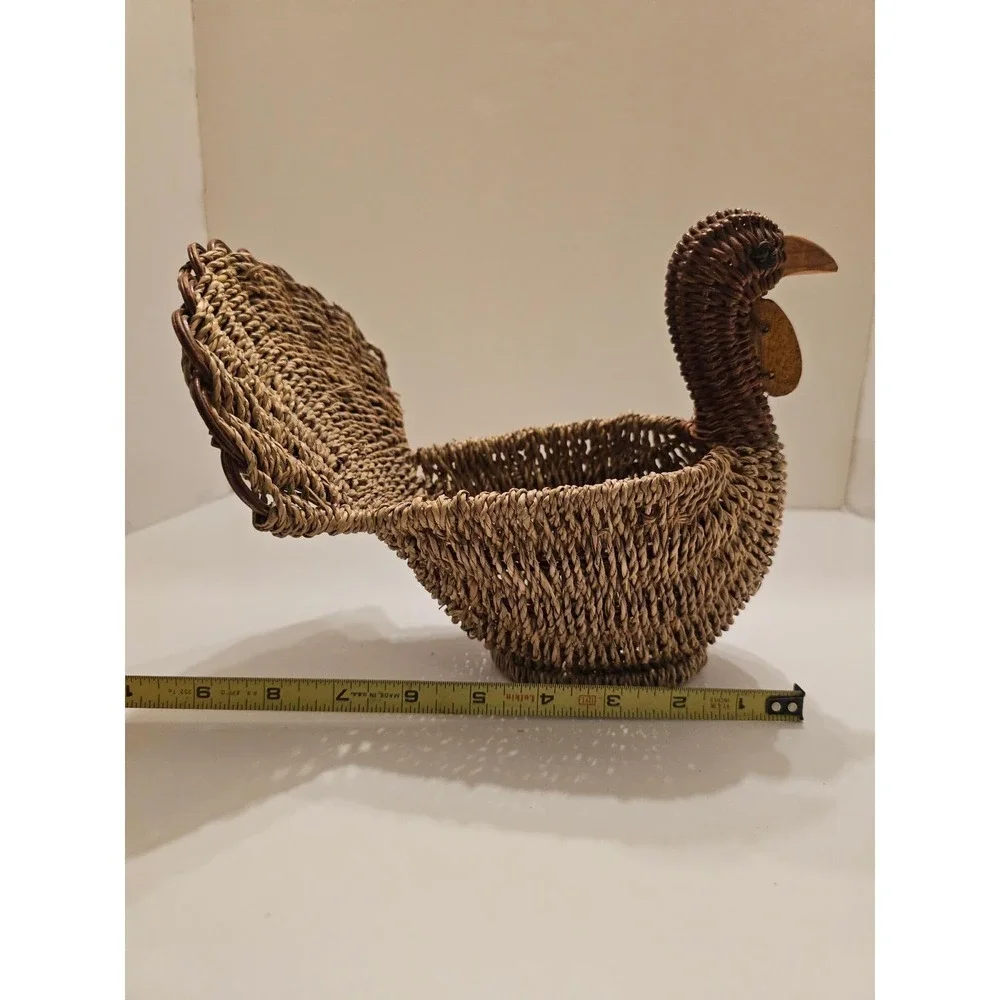 Vtg Woven Wicker Turkey Basket Thanksgiving‎ Fall Decor Rustic Brown 9in